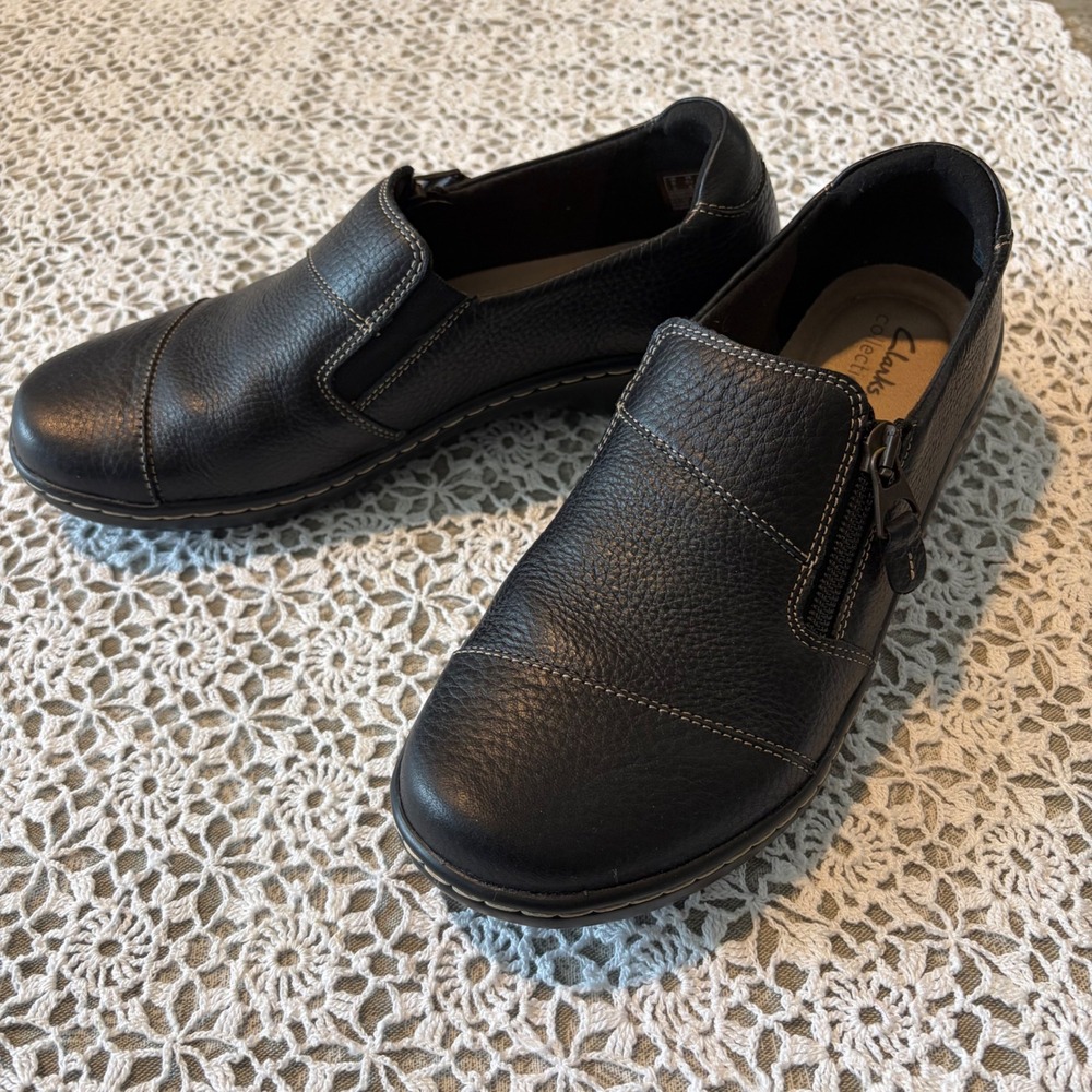 Clarks Collection Cheyn Madi Black Leather Zip Loafers Womens 8.5 M 261684674060